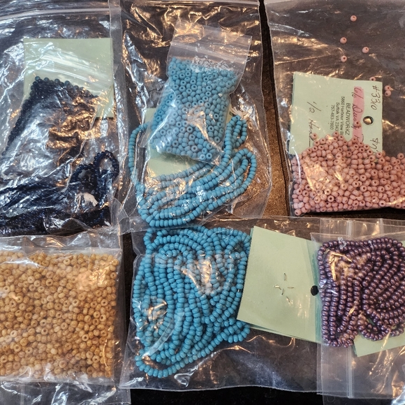 Assorted Seed Beads in Multiple Colors - Picture 7 of 15